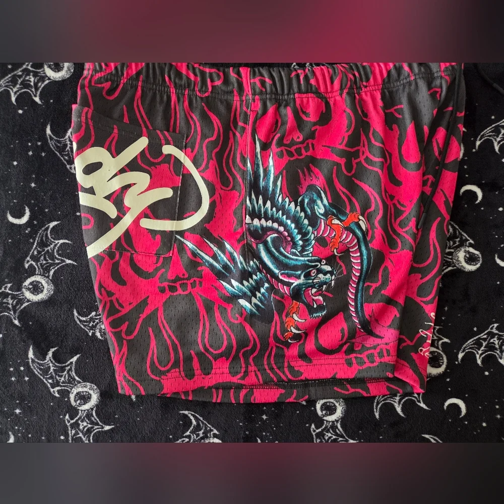 Ed Hardy Dragon and Skull Shorts - Picture 2 of 4